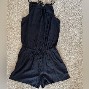 NWT Old Navy One Piece Black Jumper with Pockets Shorts Large Tall